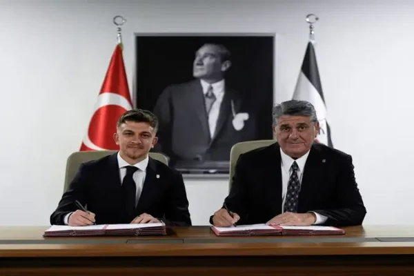 Beşiktaş Rıdvan Yılmaz Transferini Duyurdu