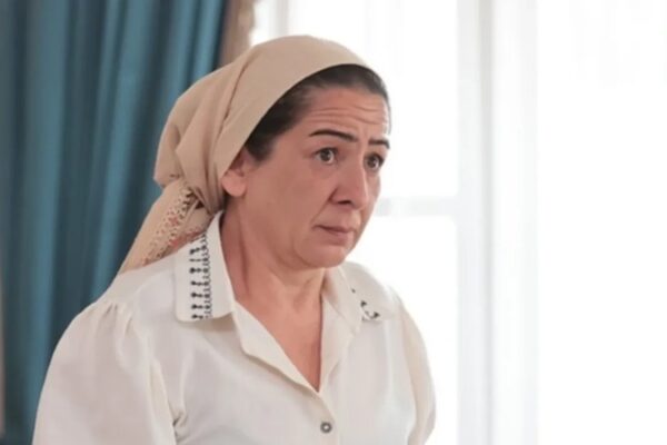 Zeynep Kankonde Uzak Şehir’den Ayrıldı