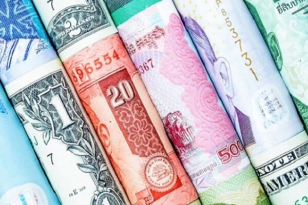 Dolar, Euro ve Sterlin’de Güncel Durum