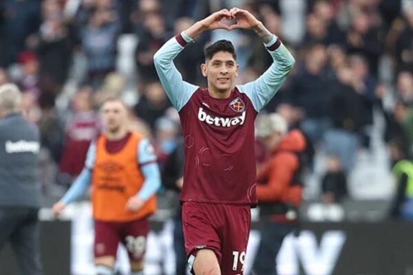 Edson Alvarez Fenerbahçe’nin Radarında