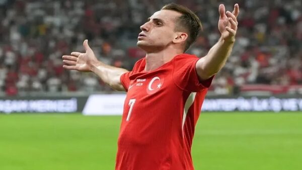 Kerem Aktürkoğlu, Sarı-Lacivertli Formaya Yakın