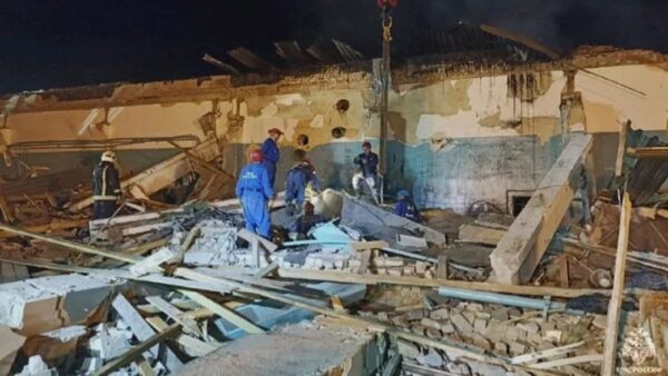 Rusya’da Fabrika Yangını: Çok Sayıda Ölü Var