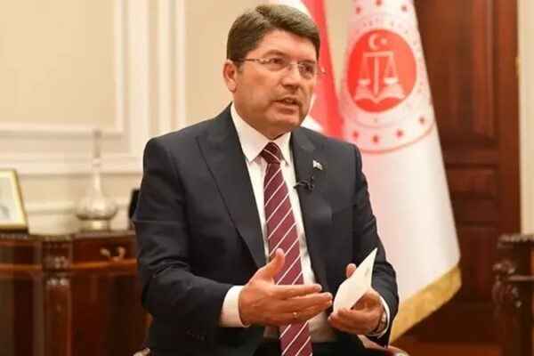 Bakan Tunç: Sahte İmza Operasyonunda 199 Şüpheliye Dava Açıldı