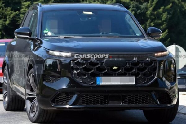 2027 Audi SQ7 Yollara Hazırlanıyor: Tasarımı Büyük Ölçüde Ortaya Çıktı