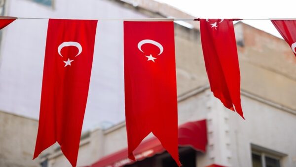 29 Ağustos Cuma Günü Tatil mi, Yarım gün mü? İşte Resmi Açıklama