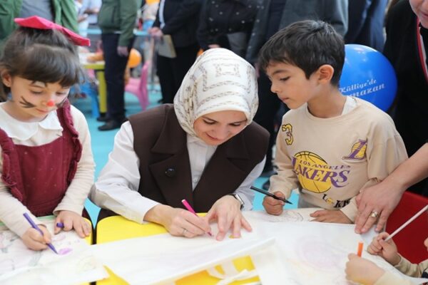 Bakanlık, Eylül Ayı SED Ödemelerini Hesaplara Aktardığını Açıkladı