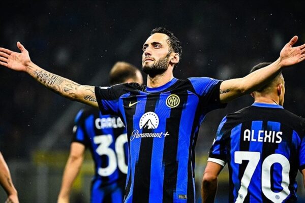 Inter, Hakan Çalhanoğlu İçin Yol Haritasını Belirledi