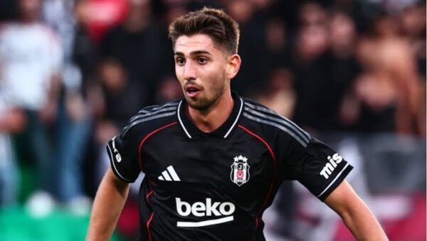 Beşiktaş’ın Genç Yıldızı Demir Ege Tıknaz’dan Kötü Haber