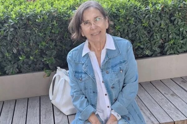 Gül Onat, Pankreas Kanseri Tedavisindeki Zorlu Süreci Anlattı