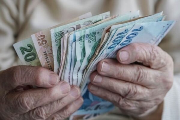 Emekli ve Memur Maaş Zammında İlk Rakamlar Ortaya Çıktı
