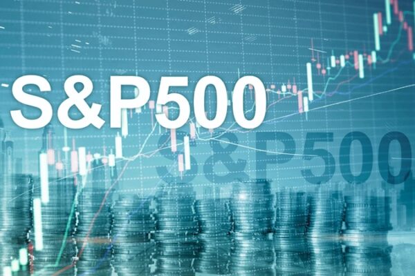 Fed’in Faiz İndirimi Sonrası S&P 500 Tahminleri Yükseldi