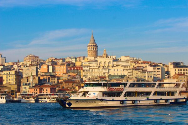 Konfor, Özgürlük ve Esnekliği Birleştiren Yaşam Alanları: İstanbul’da Eşyalı Daire Kiralama