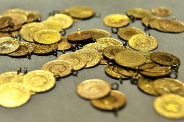 Altın Fiyatları Rekor Kırdı: Gram Altın 5 Bin 100 TL’yi Geçti
