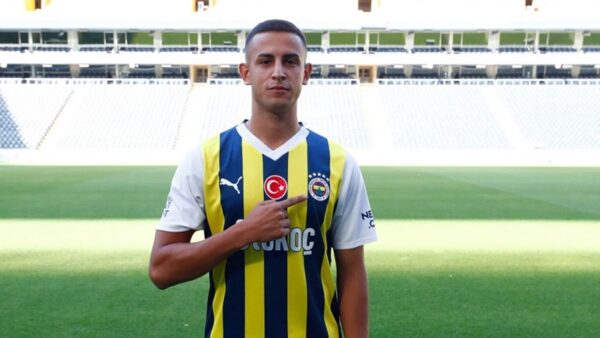 Bartuğ Elmaz, Antalyaspor Maçı Kadrosuna Alınmadı
