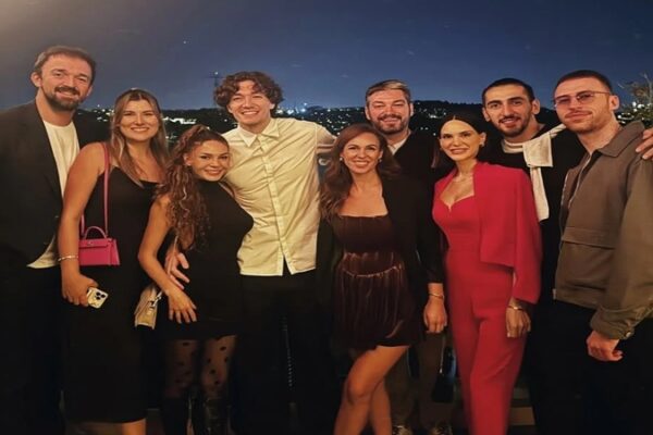 12 Dev Adam Avrupa Şampiyonası İkinciliğini İstanbul’da Kutladı