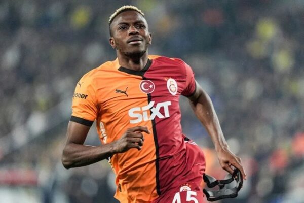Galatasaray, Victor Osimhen İçin Özel Uçak Gönderiyor