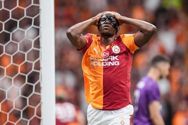 Victor Osimhen, Kaç Hafta Sahalardan Uzak Kalacak?