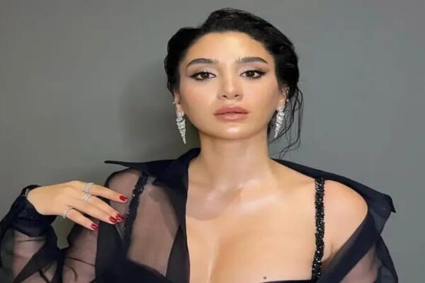 Sitare Akbaş “Çarpıntı” Dizisine Katılıyor