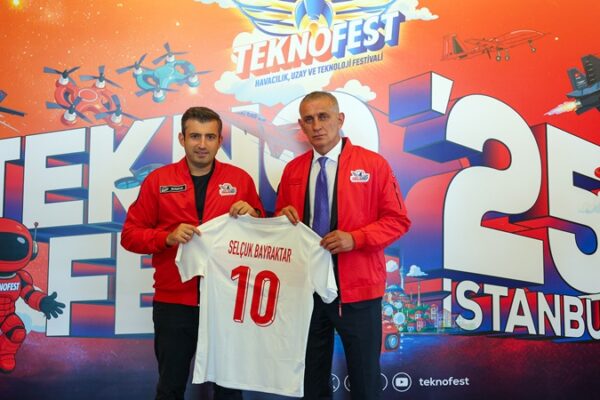 TFF Başkanı Hacıosmanoğlu’ndan TEKNOFEST 2025’e Ziyaret