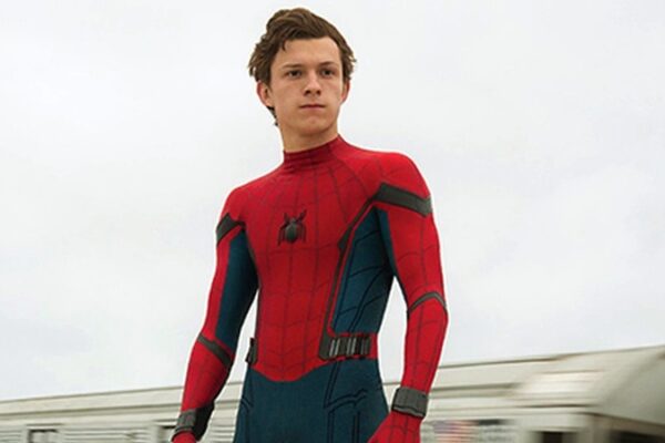 Tom Holland, Örümcek-Adam Setinde Kazaya Uğradı: Çekimler Durduruldu