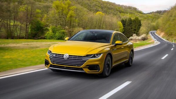 2026 Volkswagen CC Fiyat Listesi ve Özellikleri Belli Oldu