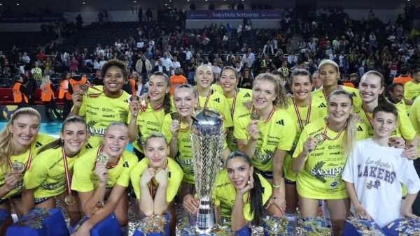Fenerbahçe Medicana, AXA Sigorta Şampiyonlar Kupası’nı Kazandı