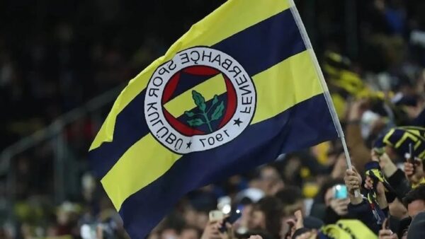 İrfan Can Kahveci ve Cenk Tosun Kadro Dışı Bırakıldı