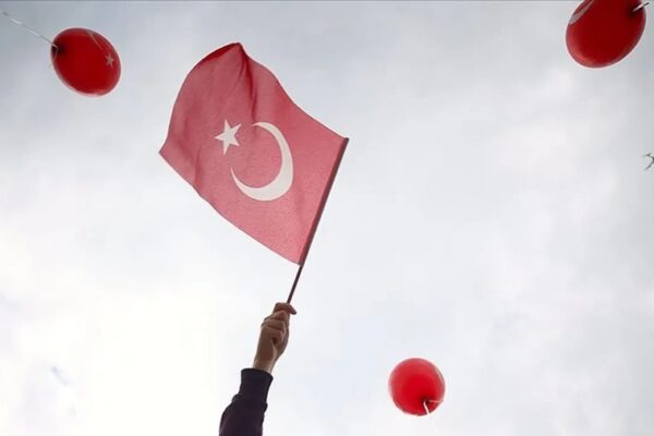 28 Ekim Salı Günü Okullar Yarım Gün Olacak