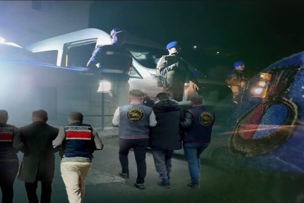 32 İlde FETÖ Operasyonu: 41 Şüpheli Tutuklandı