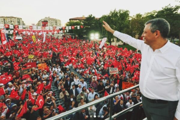 CHP’nin Yeni Miting Adresi Eskişehir: Tarih ve Saat Belli Oldu