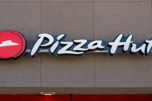 Pizza Hut, 68 Restoranını Kapatıyor