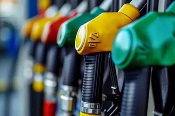 Akaryakıt Fiyatları Yenilendi: 12 Ekim Pazar Güncel Rakamlar