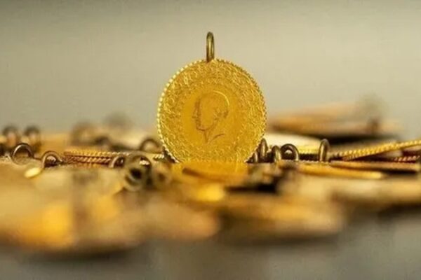 Altın Yükselir mi? Uzmanlardan Perşembe Uyarısı