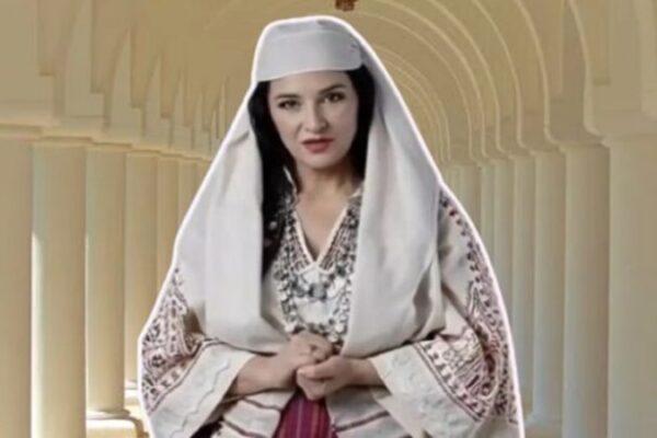 Arnavutluk’un Yapay Zeka Bakanı Diella, 83 Sanal Asistanla Göreve Başlıyor