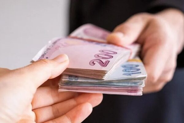 Gurbetçilere Çifte Müjde: Emeklilikte Çalışma Hakkı ve Askerlik Muafiyeti Geliyor