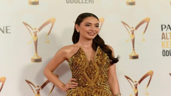Neslihan Atagül’den Yeni İşbirliği