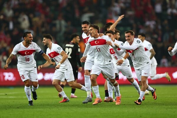 2026 Dünya Kupası Elemelerinde E Grubu Güncel Puan Durumu: Türkiye Kaçıncı Sırada?