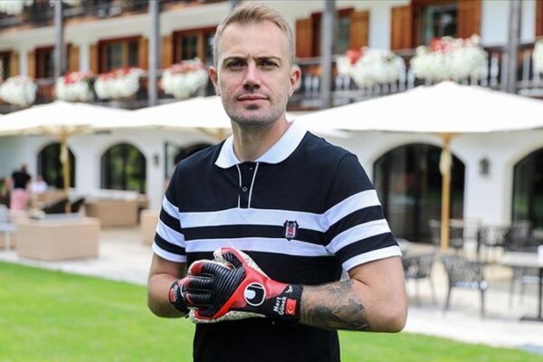 Beşiktaş’ta Kale Değişiyor: Mert Günok Yeniden Eldivenleri Giyecek