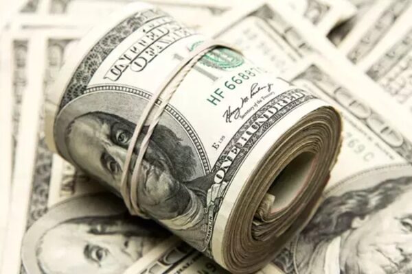 3 Kasım Pazartesi Döviz Piyasası: Dolar Yükselişte