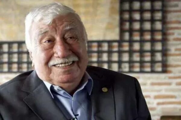 Ahmet Gülhan 85 Yaşında Hayatını Kaybetti
