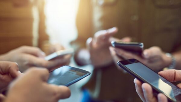 Telefonlara 2026 Zammı Geliyor!