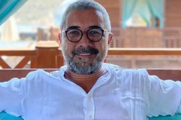 Eski Habertürk Genel Müdürü Veyis Ateş Gözaltına Alındı