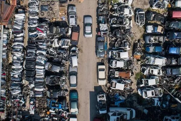 25 Yaş Üstü Araçlar İçin Hurda Teşviki Gündemde: Yasa Çıktı mı?