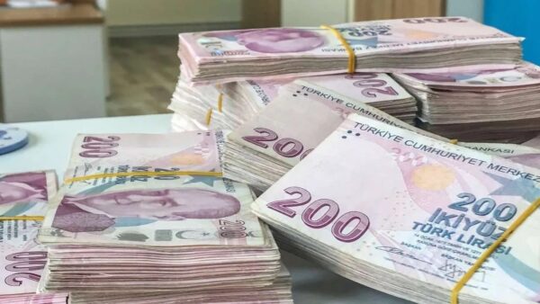 Yılbaşına Kalmadan Maaşlar Zamlandı!