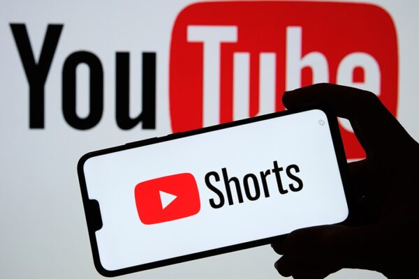 YouTube Shorts’ta Yapay Zekâ Kaynaklı İçeriklerin Payı Artıyor