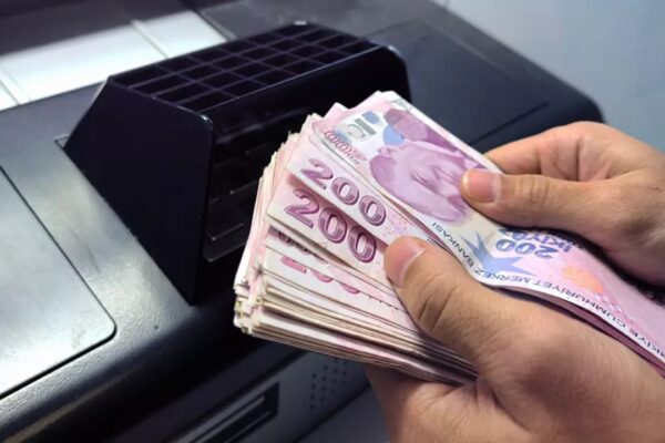 Emekli Maaşına Zam Sonrası Banka Promosyonları Artıyor