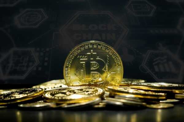 Bitcoin Yatırımcıları 2023 Sonrasındaki İlk Net Zararı Yaşadı