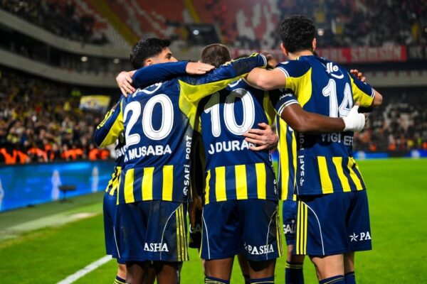 Süper Kupa Finali Öncesi Sarı Lacivertlilere Kötü Haber: 3 İsim Sahada Olmayacak