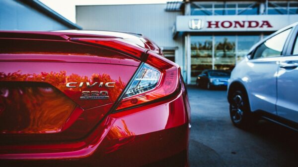 Honda 2027 Sonrası Modellerde Yeni “H” Logosuna Geçiyor