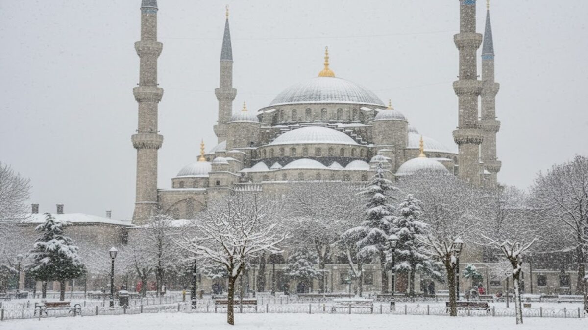 İstanbul’da Kar Alarmı: MGM ve AKOM’dan Peş Peşe Açıklamalar